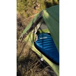 Matelas Ultra-light Avec Pompe Intégré -Mobilier De Camping Soldes matelas randonnee ultra light 5